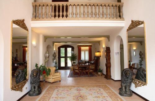 Casoni Hotel | Hotel Villa Montanarini
