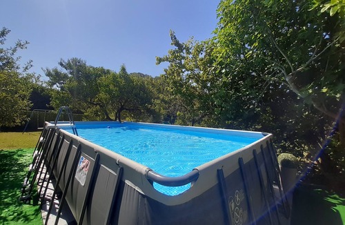 Maglietola House | House In The Green app. Broom.Surrounded by nature, with swimming pool, pets allowed.