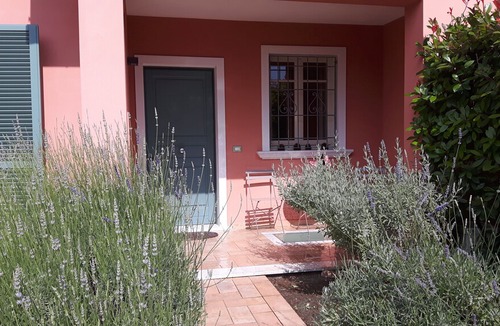 Castelnuovo Magra House | House / Villa - CastelnuovomagraHouse with character