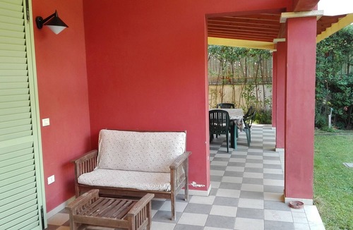 Ronchi House | House with garden