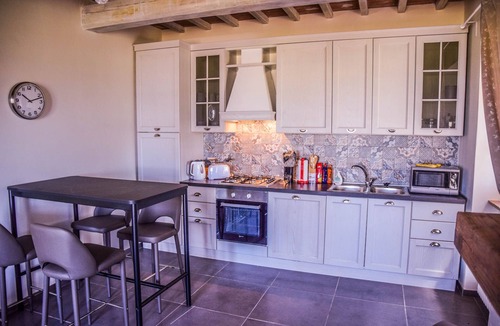 Montecchio House | House with private pool, air conditioning and stunning views!