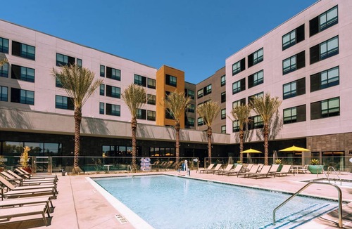 Ontario Hotel | Hyatt Place Ontario Airport