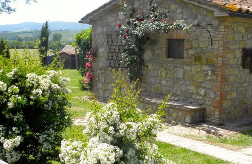 Monteleone d'Orvieto Apartment | Il Forno in Farmhouse Borgo Santa Maria