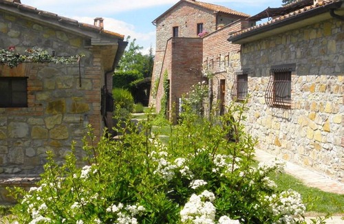 Monteleone d'Orvieto Apartment | Il Forno in Farmhouse Borgo Santa Maria