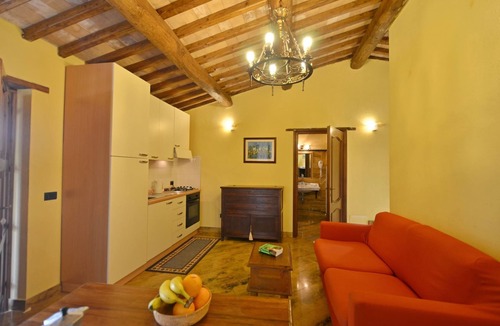 Lubriano Apartment | Il Mandorlo, Casale Bellaluce, Orvieto, Orvieto in Umbria