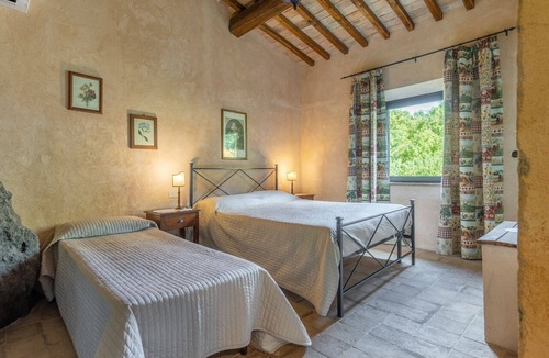 Vitorchiano House | Il Mulino , an ancient building dating back to 1644