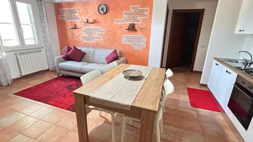 Civitavecchia Apartment | Il Nido del Porto-Harbor Nest Cruise & Port Apartment