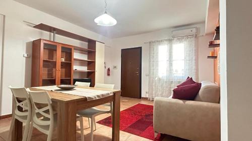 Civitavecchia Apartment | Il Nido del Porto-Harbor Nest Cruise & Port Apartment
