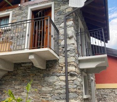 Ronco House | Il Nido di Ronco