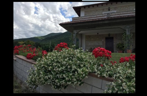Pettorano sul Gizio Apartment | Il Poggio Dei Pettirossi