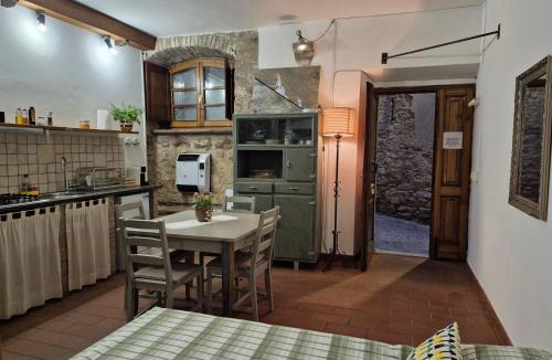 Civitella Del Lago Apartment | Il Vico Letto