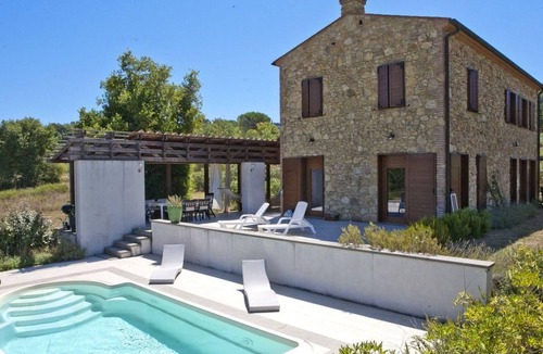 Montescudaio House | in Montescudaio mit Großem Garten by Interhome