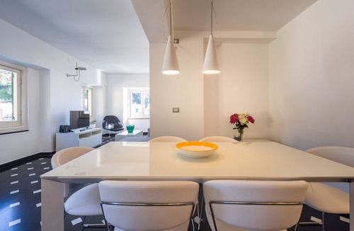 Arzeno Apartment | In The Main Square of Portofino