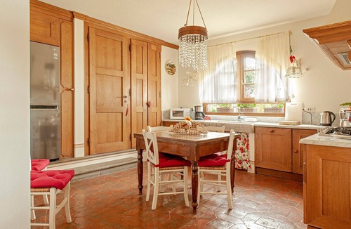 Collemezzano Villa | Incredible Villa in the Heart of Tuscany
