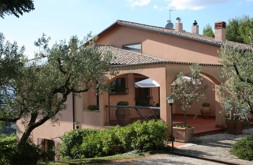 Bettona Villa | Independent Portion of Luxury Villa with Pool close to Assisi