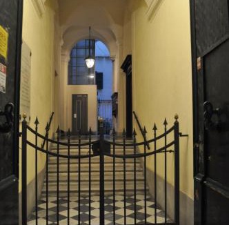 Genoa Historical Centre Apartment | Ipazia Loft