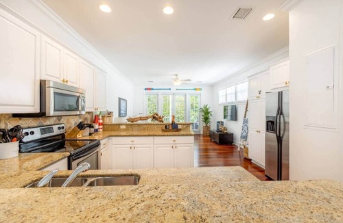 Islamorada Villa | Islamorada house with best location. Lic # 24-0055
