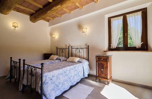 Castelnuovo di Val di Cecina House | Alloro, traditional farmhouse with pool, relax and enjoy the Tuscan countryside