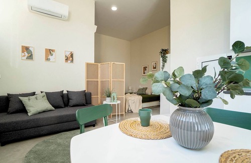Castel San Pietro Terme Apartment | Casa del Falegname · Abete Loft with kitchen · 3 guests