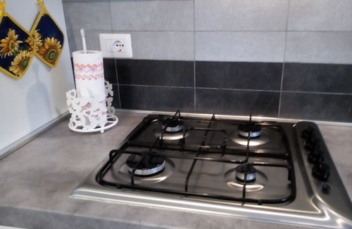 Marina di Castagneto Carducci Apartment | Charming three-room apartment, air conditioning, wi-fi. WE'RE BACK!