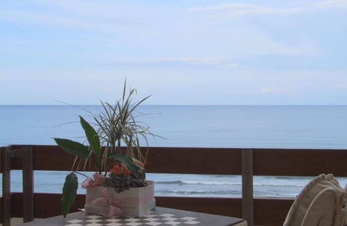 Marina di Castagneto Carducci Apartment | flat 'Windows' near the beach