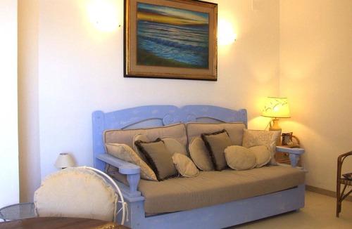 Marina di Castagneto Carducci Apartment | one-room apartment 'Murex' near the beach