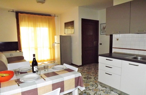 Villa Rosa Apartment | Coastal Comfort Stay in Villa Rosa