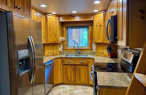Breckenridge Ski Chalet | Just listed "Codi Cabin" 2 bed 2 bath on the Swan River 5 min to Breckenridge