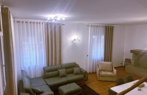 Villanova House | KapaCasa