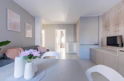Centallo Apartment | Kennedy House Apartments 1