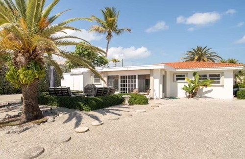 Coury House | Key Colony Single Family Home w/85' DOCK+Cabana Club Access!