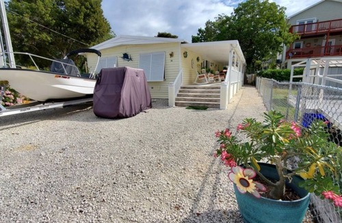 Sexton Cove Estates House | Keys Tropical Bungalow! delightful and spacious 3/2 makes a great getaway.