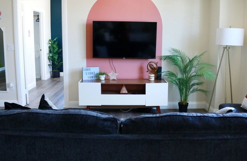 Torrance Apartment | ✰King Suites ✰W/D✰200mbps ✰Parking ✰ LAX & Beach 15mins