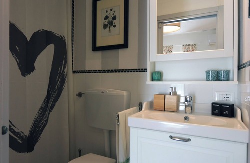 Dernice House | Lùlù Guest House