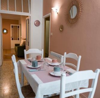 Dolceacqua Apartment | L'abbraccio