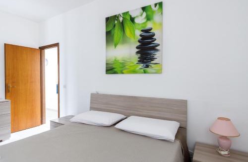 Lido Adriano Apartment | La Casa Del Mare Private Parking And WiFi