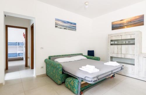 Lido Adriano Apartment | La Casa Del Mare Private Parking And WiFi