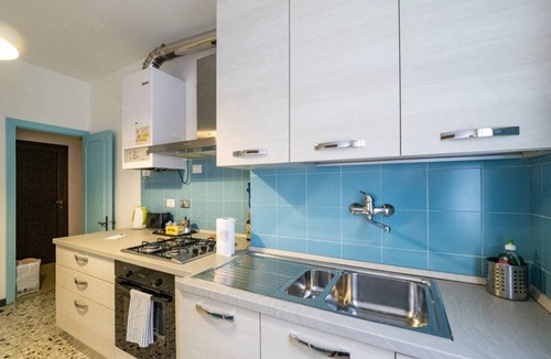 Vernazza Apartment | La Casa di Frida 2 bedroom Apartment