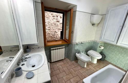 Sant'Anatolia di Narco Apartment | La casa di Peppe