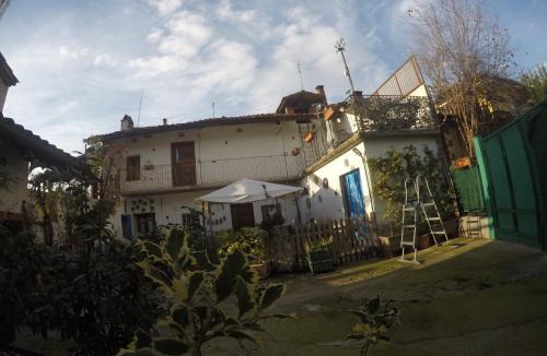 Farigliano Apartment | La casa di Pluto