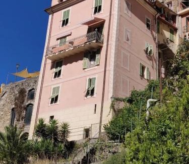Pigna Bed & Breakfast | La Casa Rosa