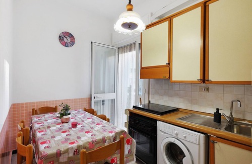 Diano Marina Apartment | La casetta di Hiba – Apartment Just Steps from the Sea