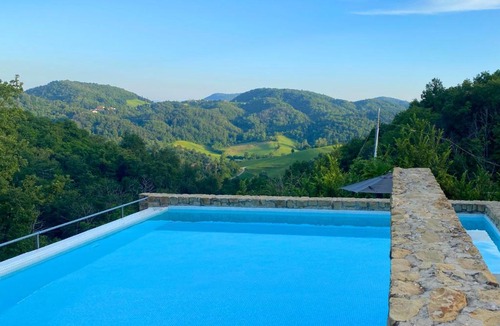 Zocca Villa | La Collina Zocca
