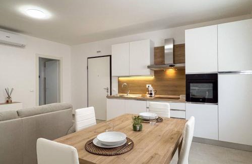 Rocca San Giovanni Apartment | La Dimora del Borgo - Appartamento La Corte