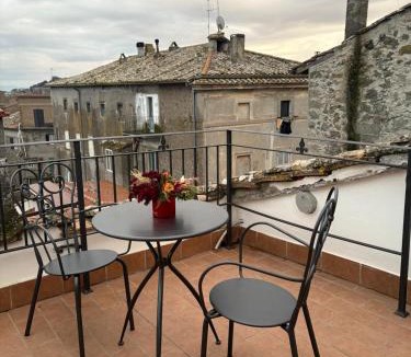 Vallerano House | la giraffa bianca