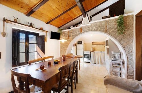 Castelvecchio di Rocca Barbena Apartment | La Dimora del Tempo Perduto