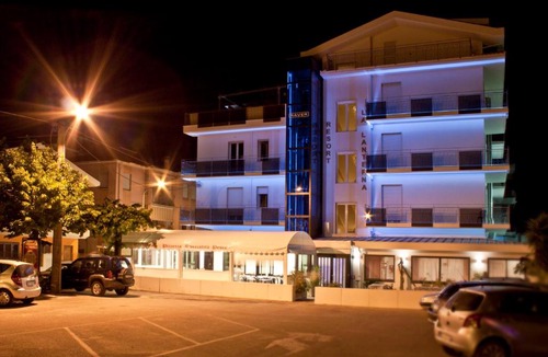 Silvi Marina Hotel | La Lanterna