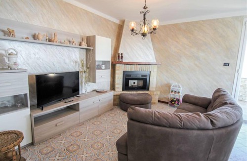 Leivi Apartment | La Maison de Jeannette by Interhome