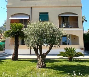 Pietra Ligure House | La Nassa Rooms Free Parking