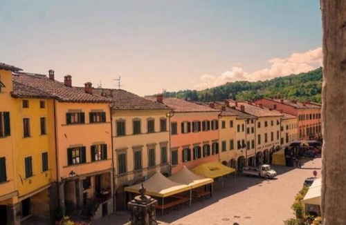 Porciano House | La Pace – Room in the Historic Center of Stia – 2